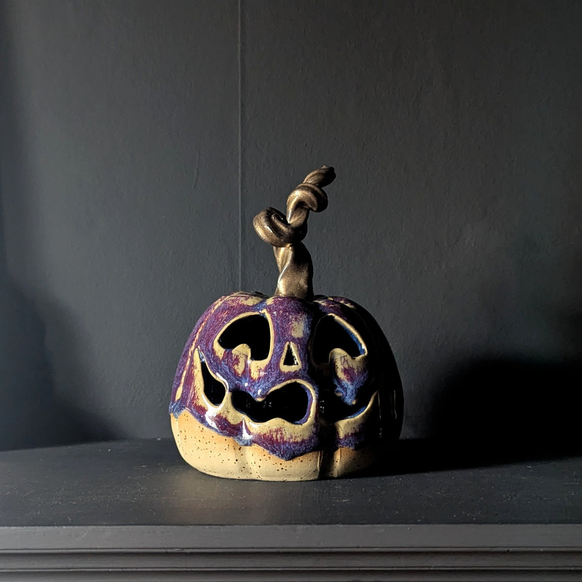 Medium Pumpkin - Lenny