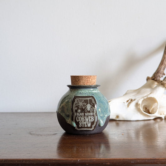Small Cobweb Stew Potion Bottle