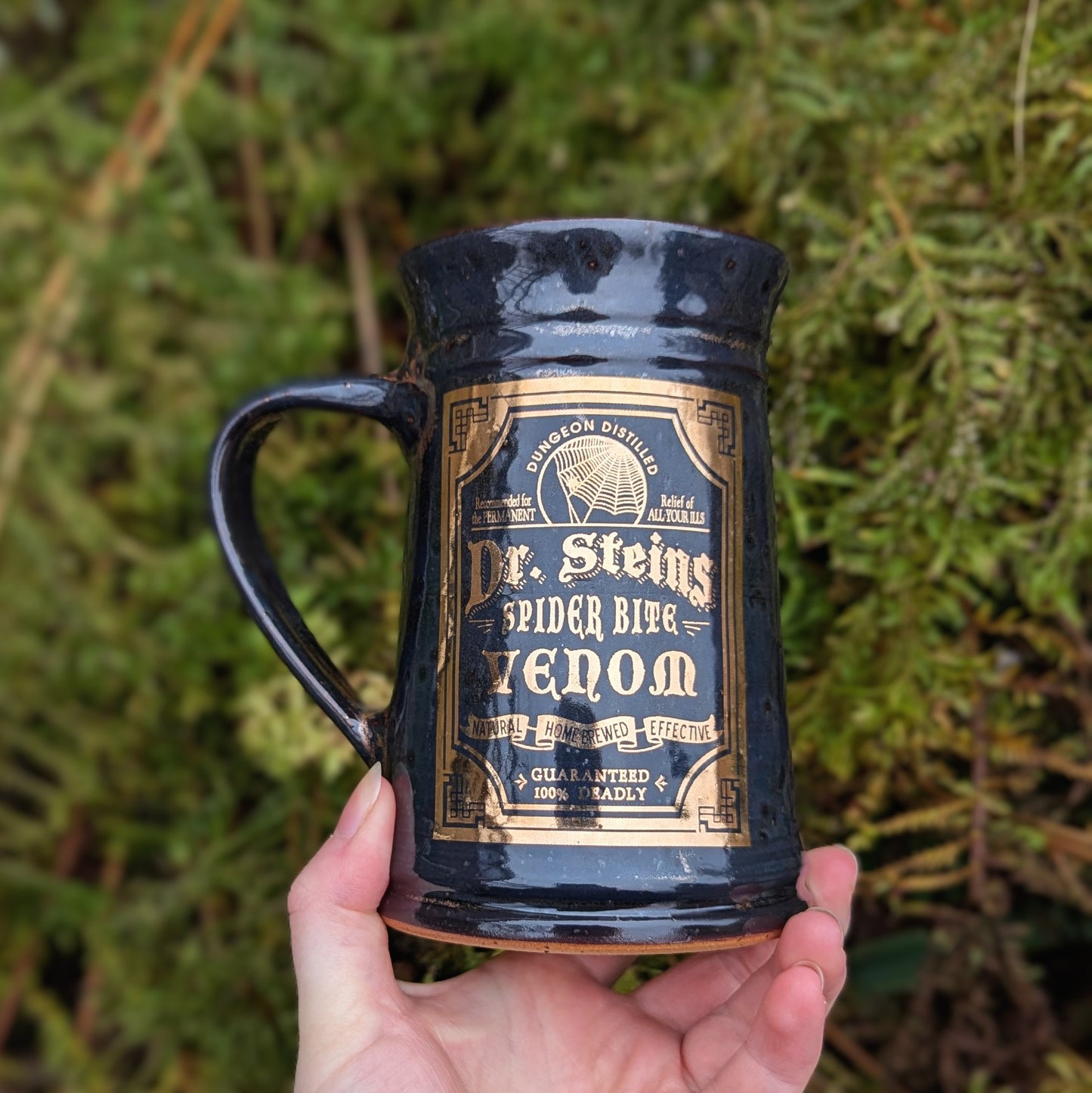 Gold Spider Venom Tankard Mug