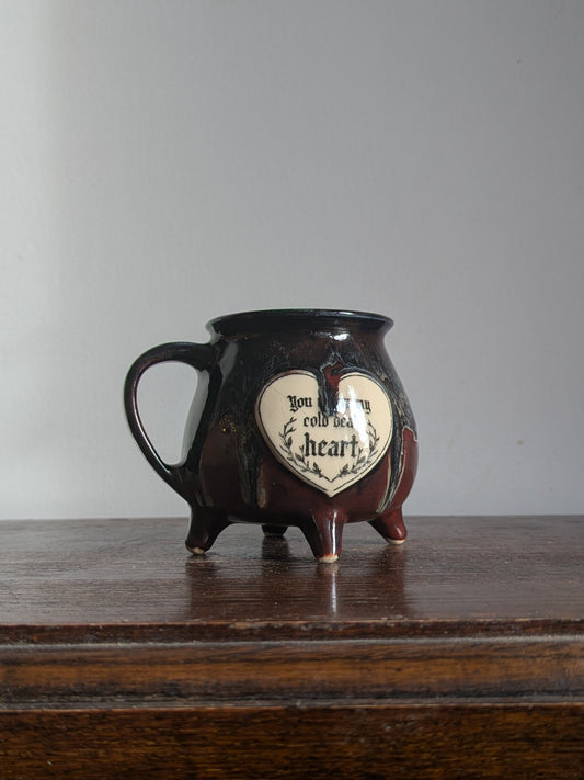 Heart Warmer Cauldron Mug - Dracula