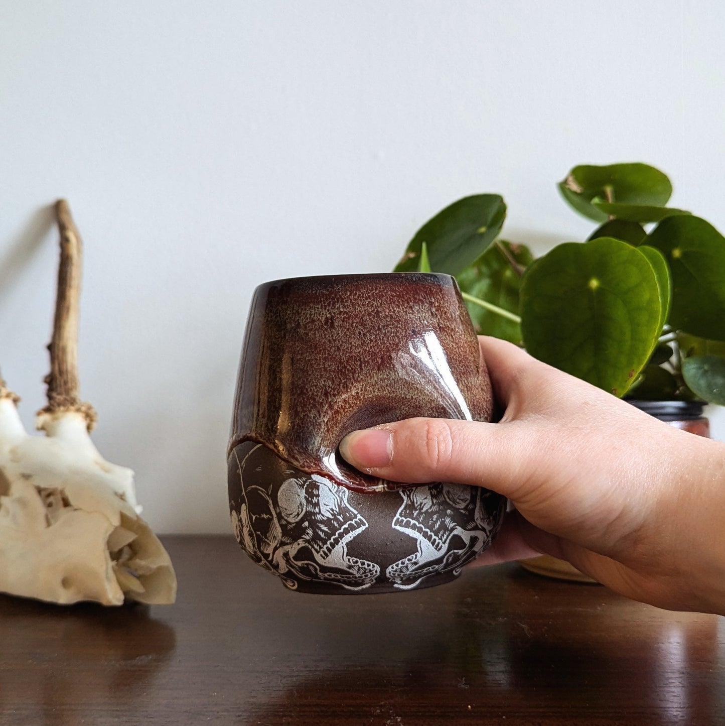 Skully Dragons Blood Indent Thumb/Handless Mug